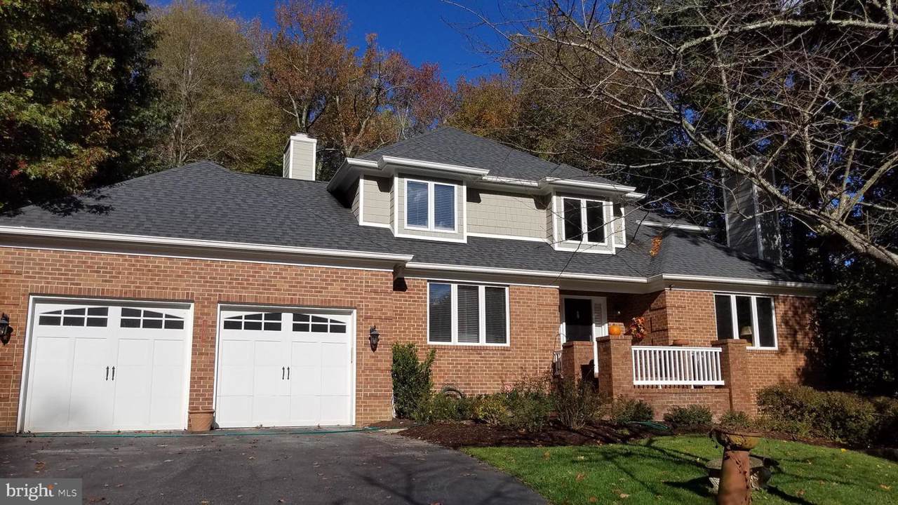 1606 Honeysuckle Ridge Court - Photo 1