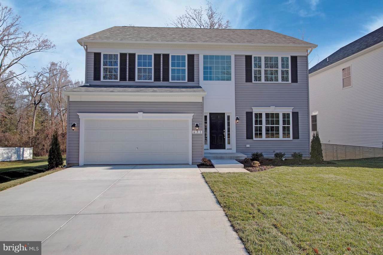 1393 Southern Oak Lane - Photo 1