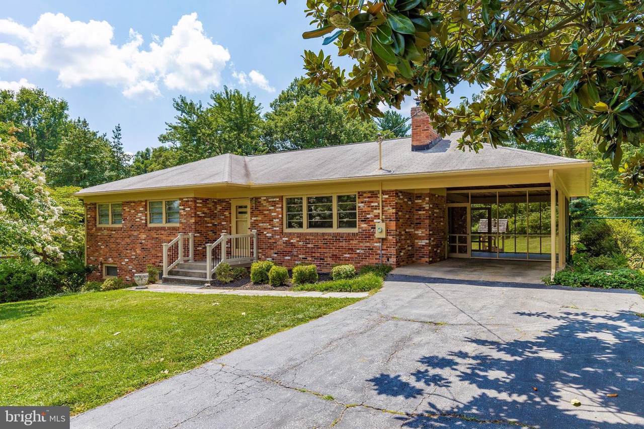 17716 Parkridge Drive - Photo 1