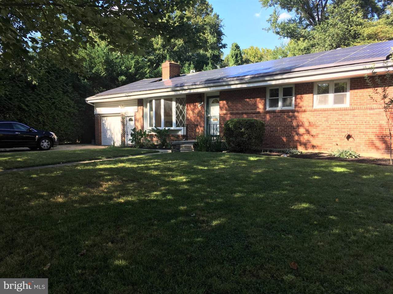 1601 Ladd Street - Photo 1