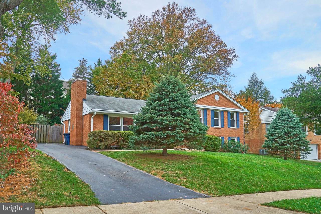 6157 Kellogg Drive - Photo 1