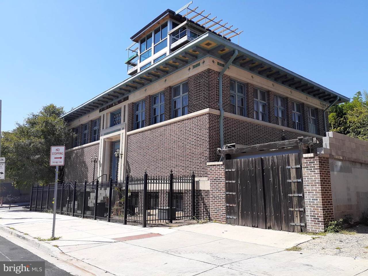 4 Central Avenue - Photo 1