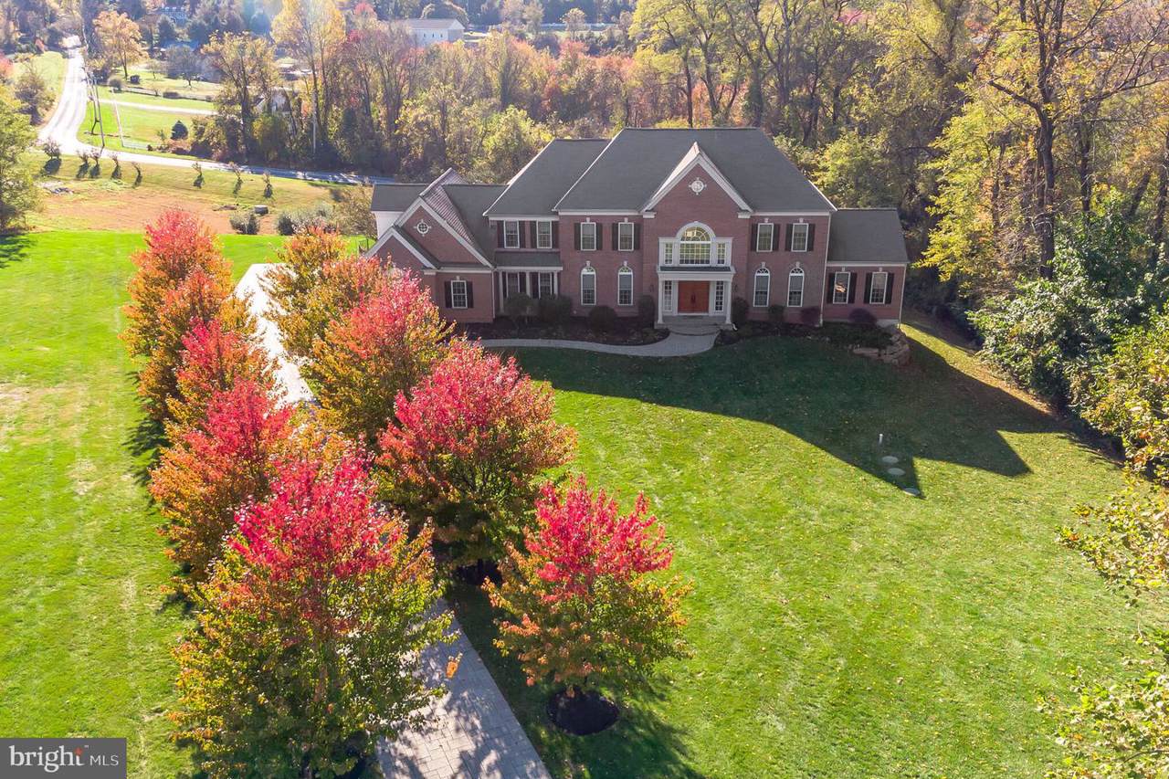 75 Hollow Drive - Photo 1