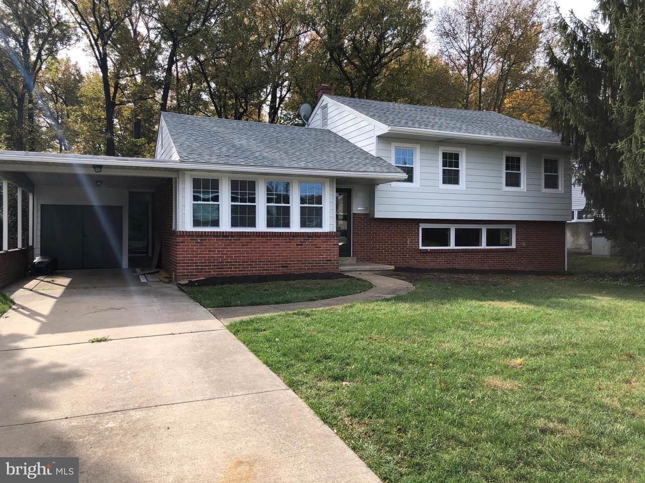 1118 Parkside Drive - Photo 1
