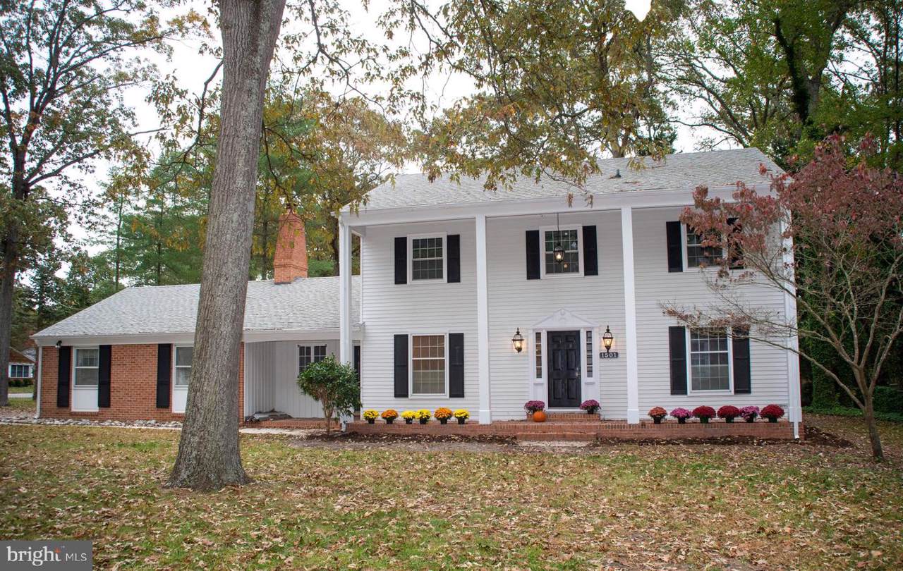 1501 Woodland Road - Photo 1