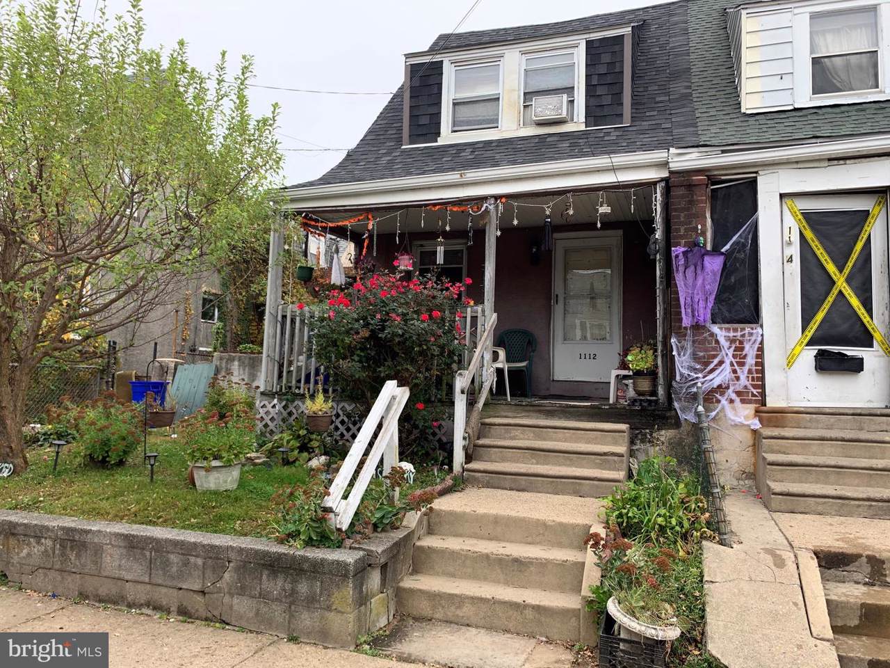 1112 Brown Street - Photo 1