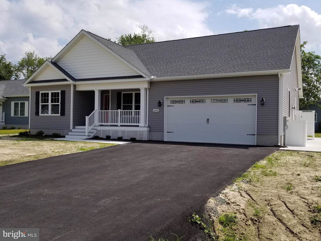 30170 Beachwood Cr. - Photo 1