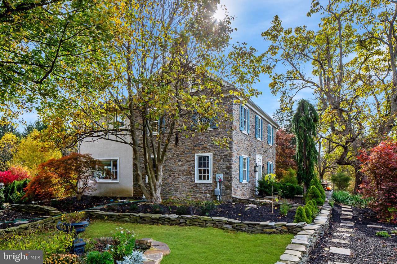 848 Thatcher Road - Photo 1