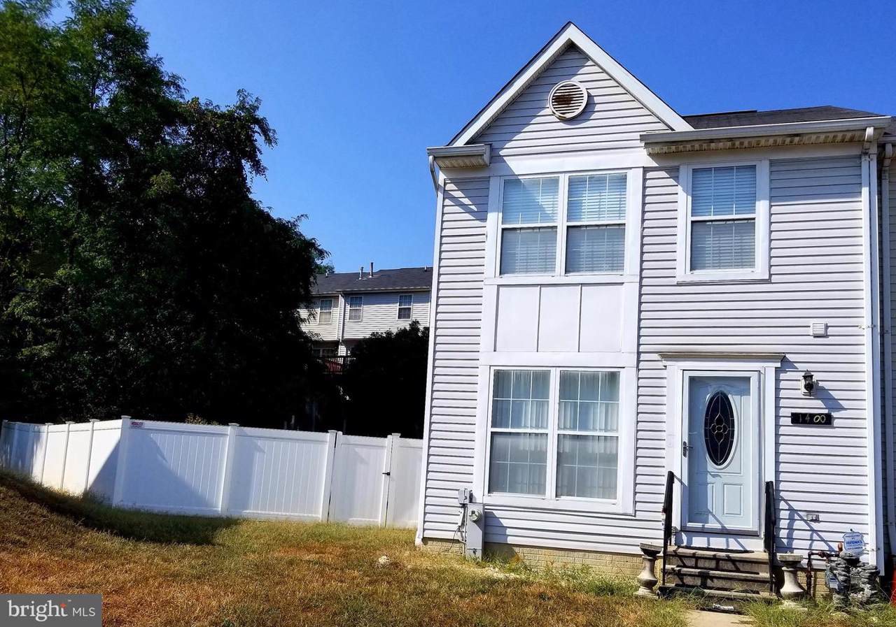 1400 Olmstead Street - Photo 1
