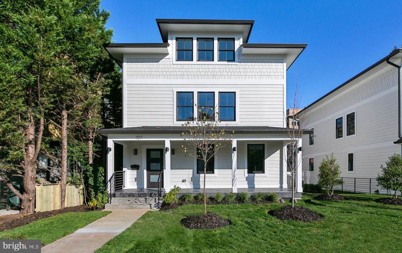707 Barton Street - Photo 1
