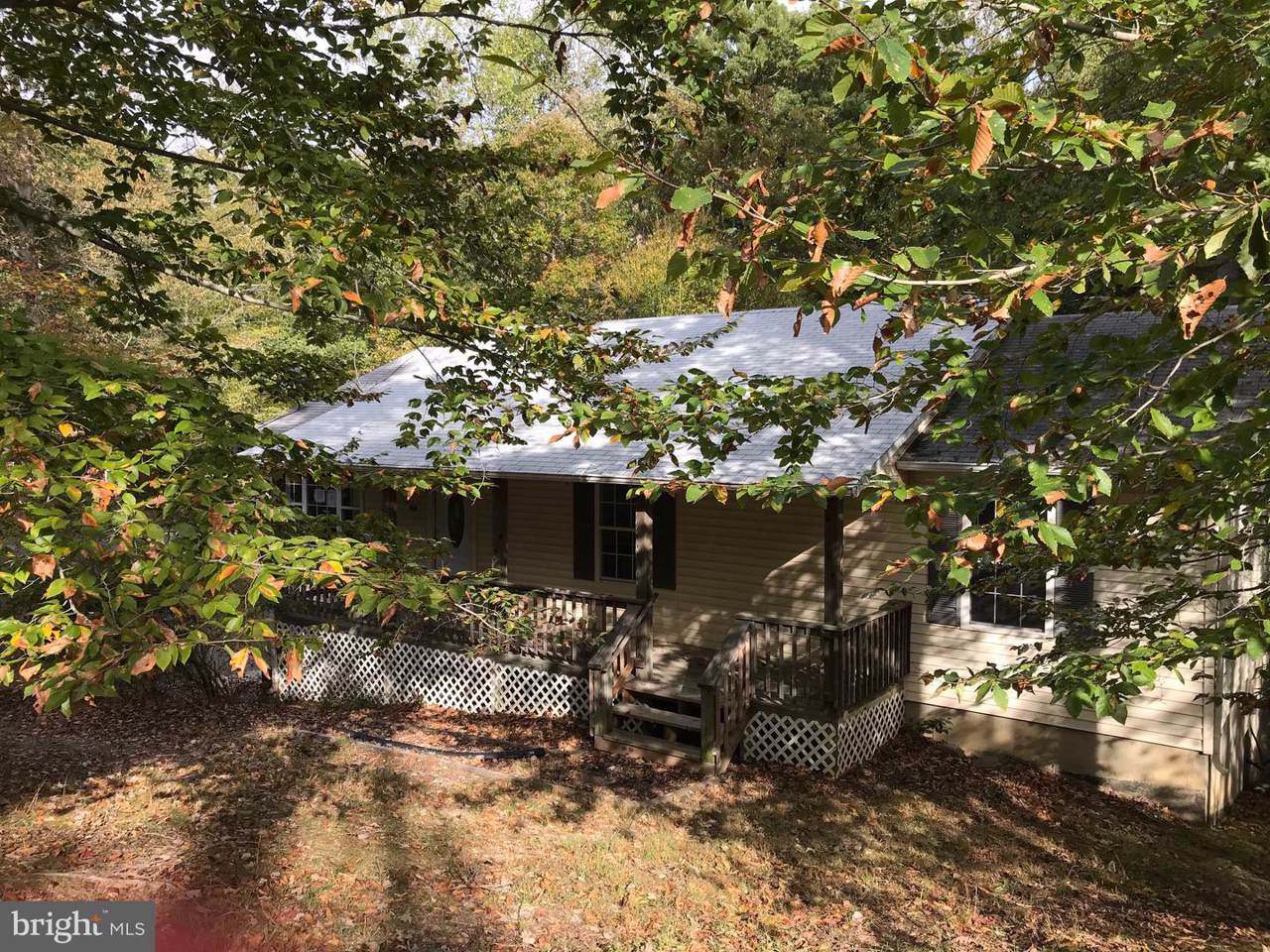 466 Comstock Drive - Photo 1