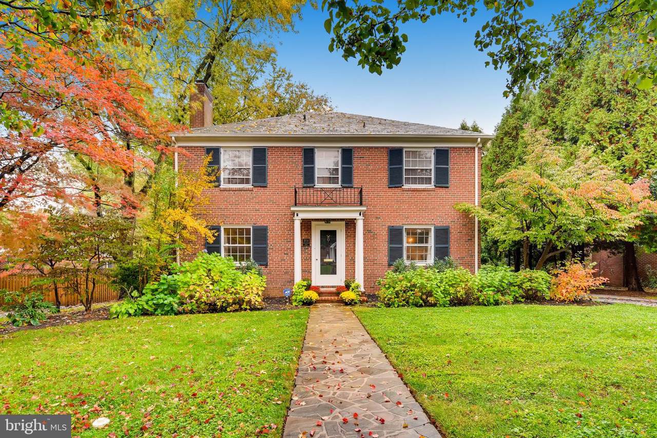 5714 Charlestowne Drive - Photo 1