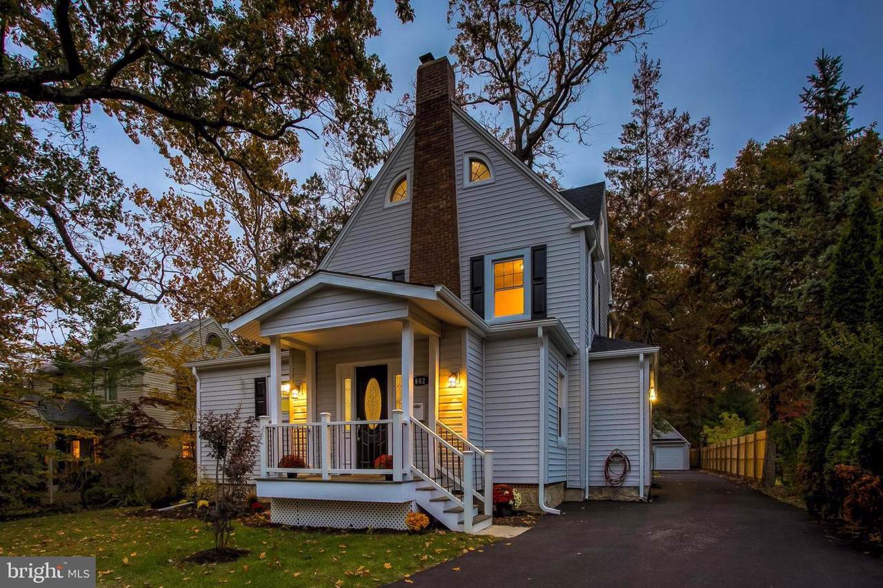 802 Regester Avenue - Photo 1