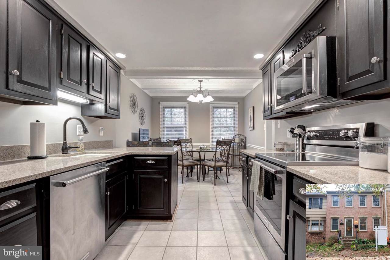 5406 Cheshire Meadows Way - Photo 1