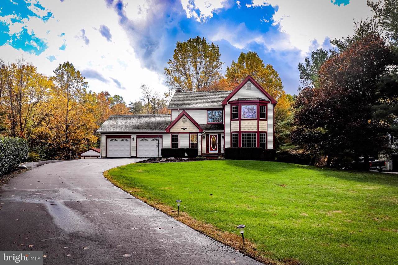 10707 Averett Drive - Photo 1