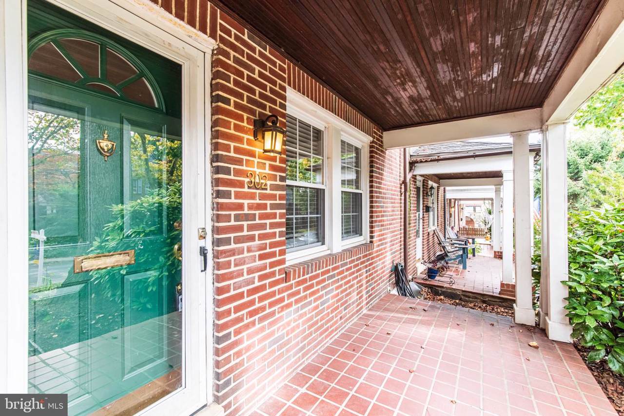 302 Hopkins Road - Photo 1