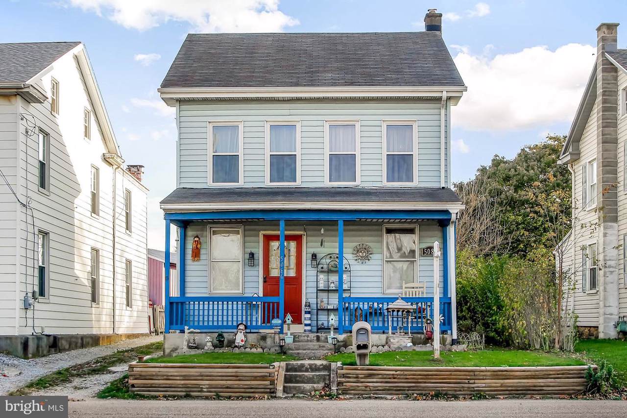 5080 Lincoln Hwy W - Photo 1