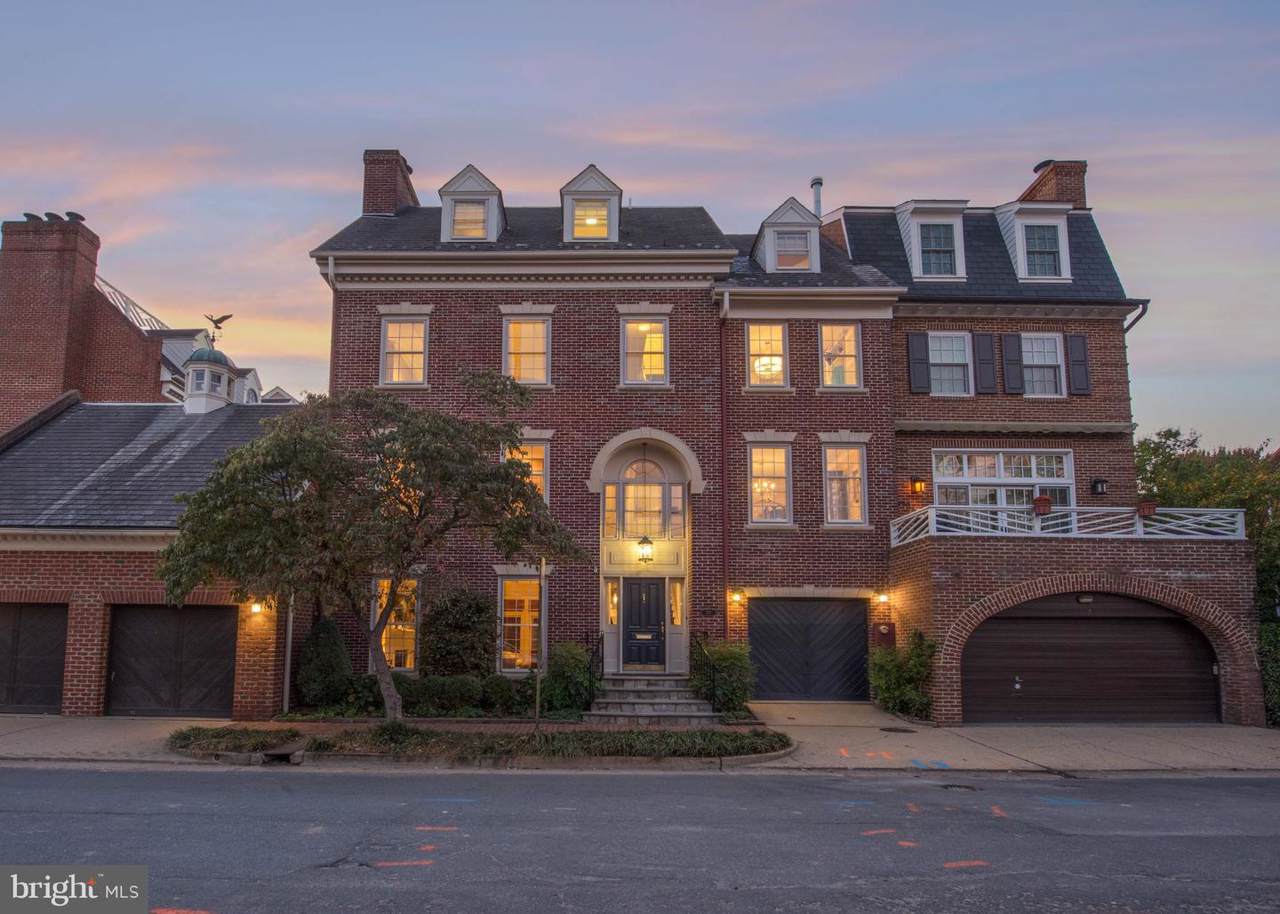 319 Union Street - Photo 1