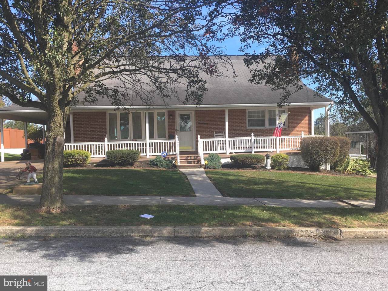 111 Brunner Street - Photo 1