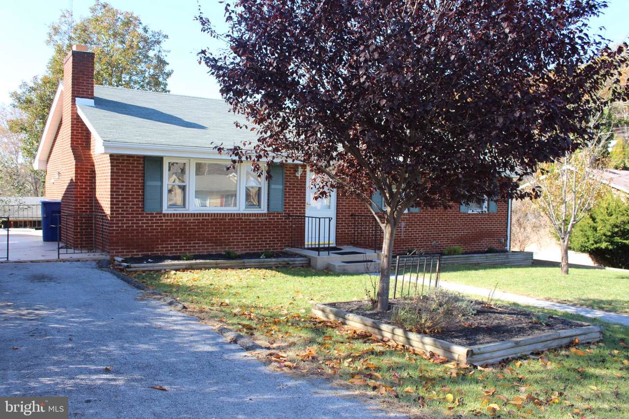 15 Hillvue Street - Photo 1