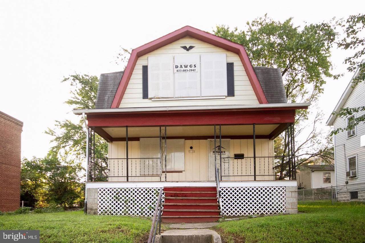 3613 Brooklyn Avenue - Photo 1