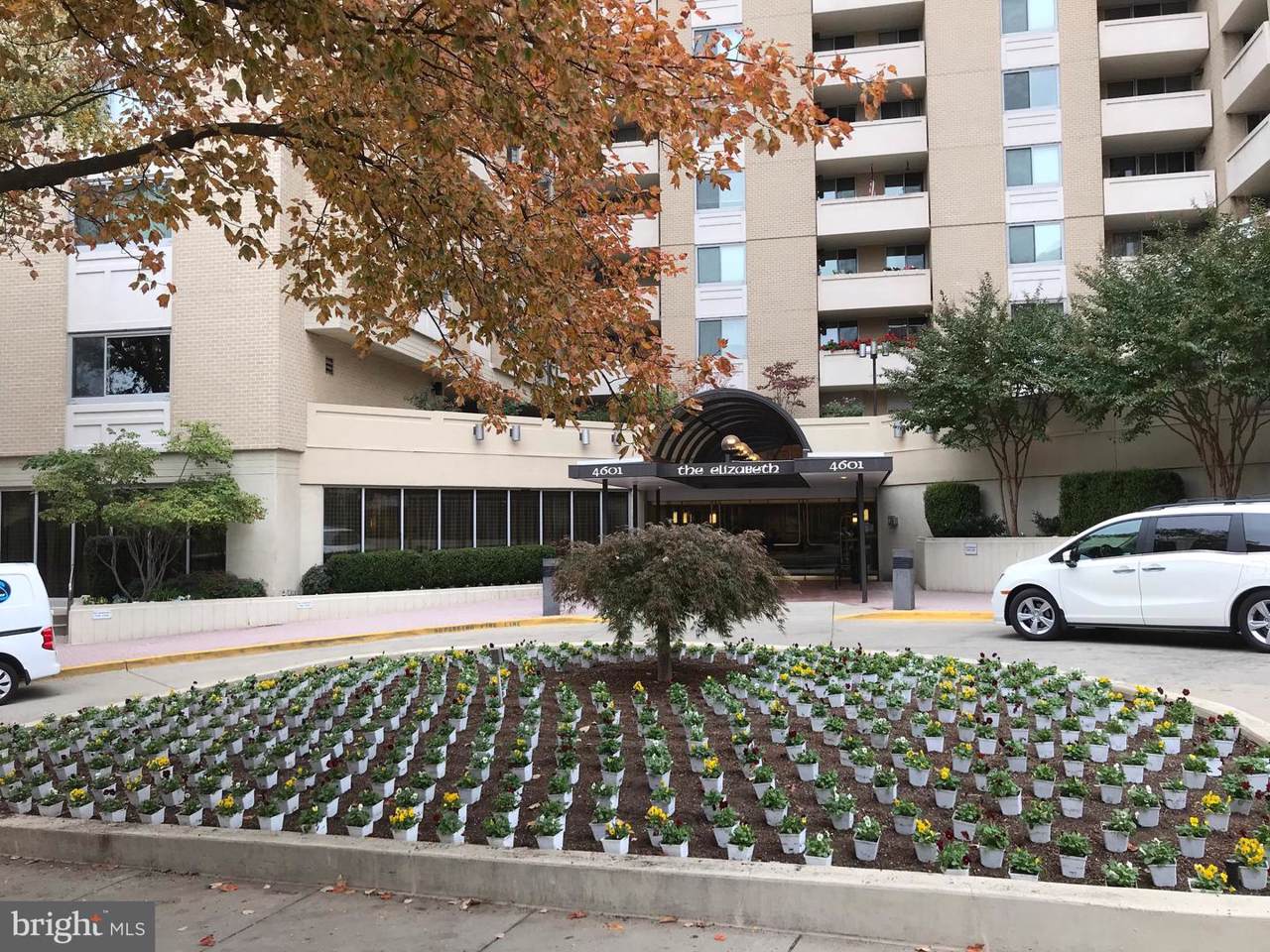 4601 Park Avenue - Photo 1