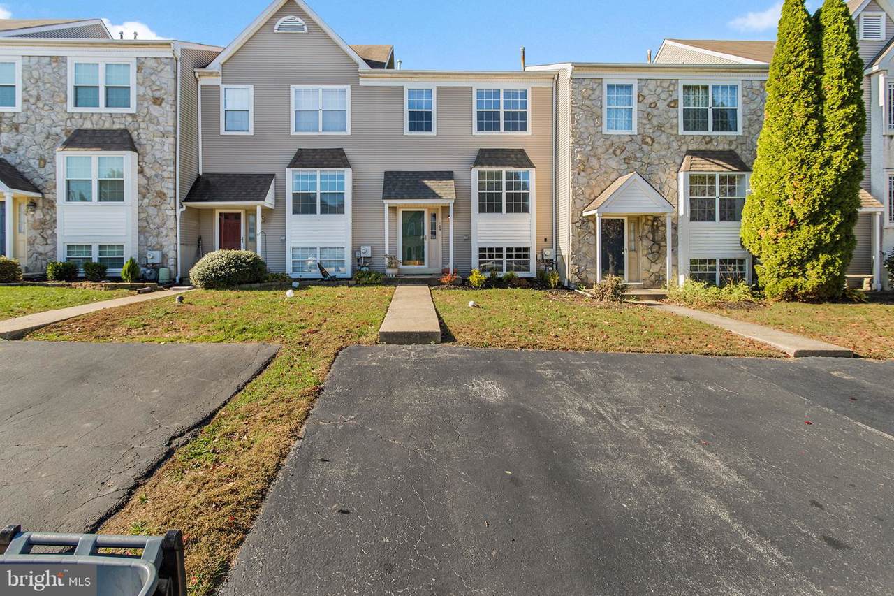 104 Judy Way - Photo 1
