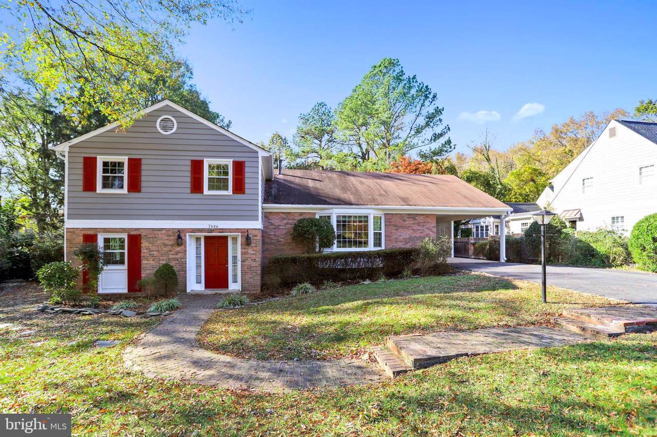 7606 Range Road - Photo 1