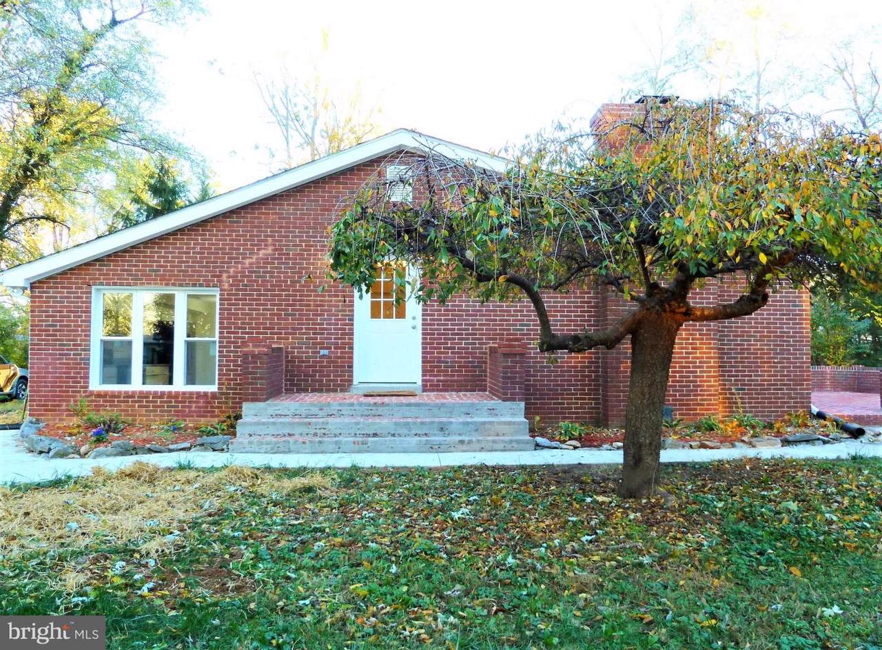 266 Thomson Street - Photo 1