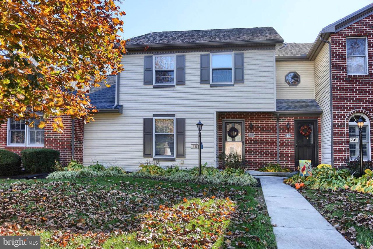 38 Strayer Drive - Photo 1