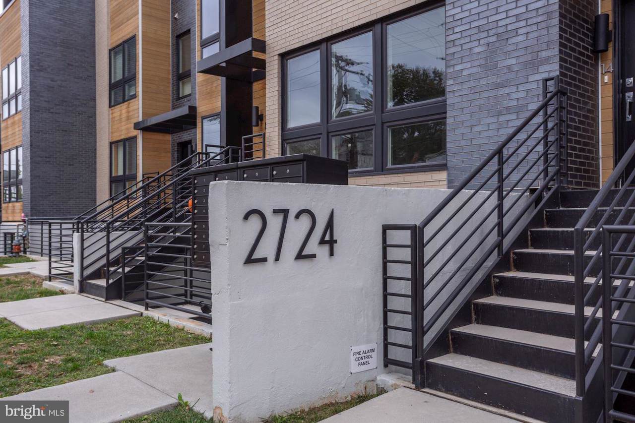 2724 12TH Street - Photo 1