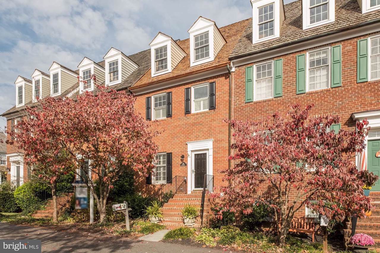 319 Chestertown Street - Photo 1