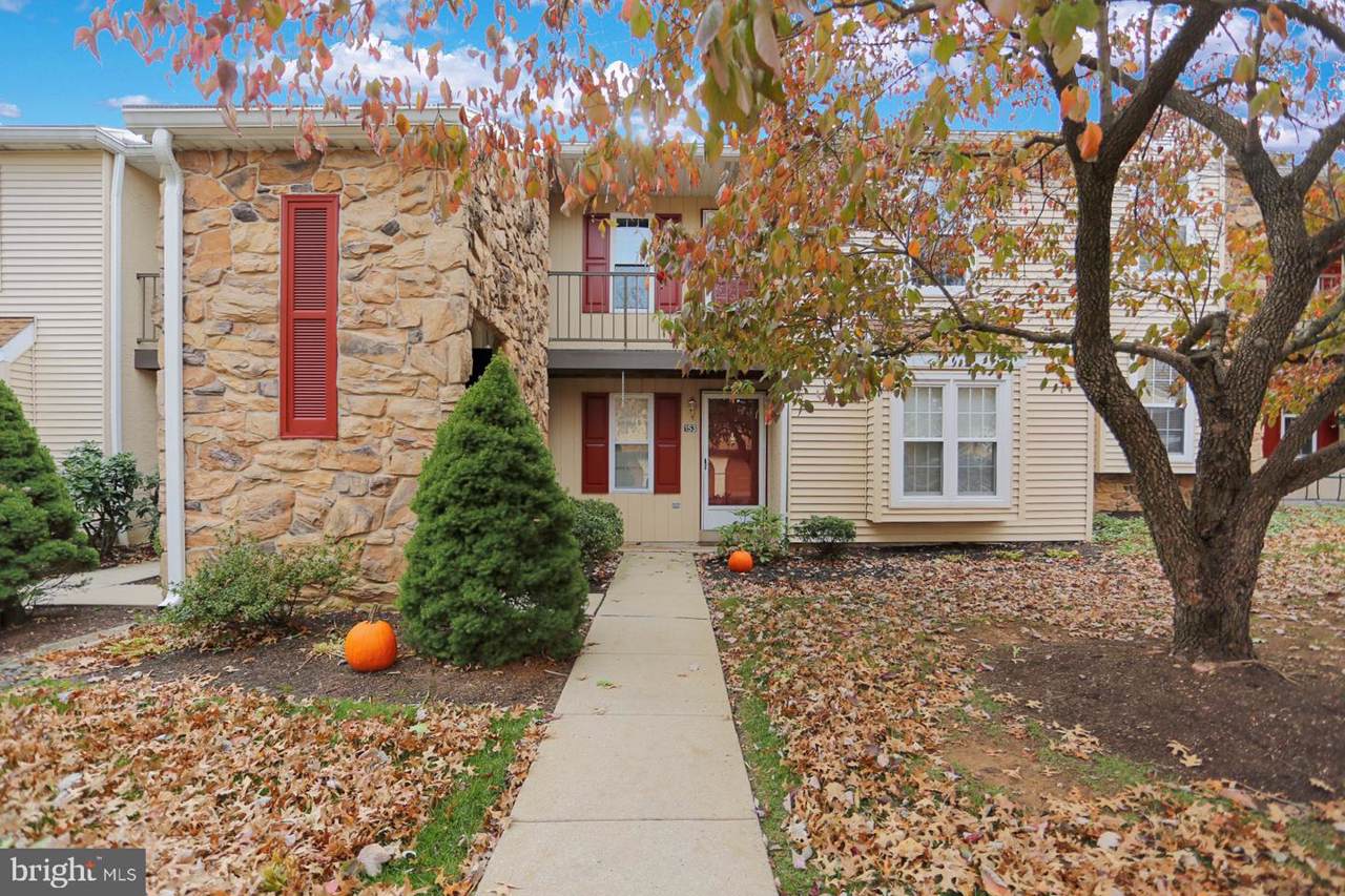 153 Valley Greene Circle - Photo 1