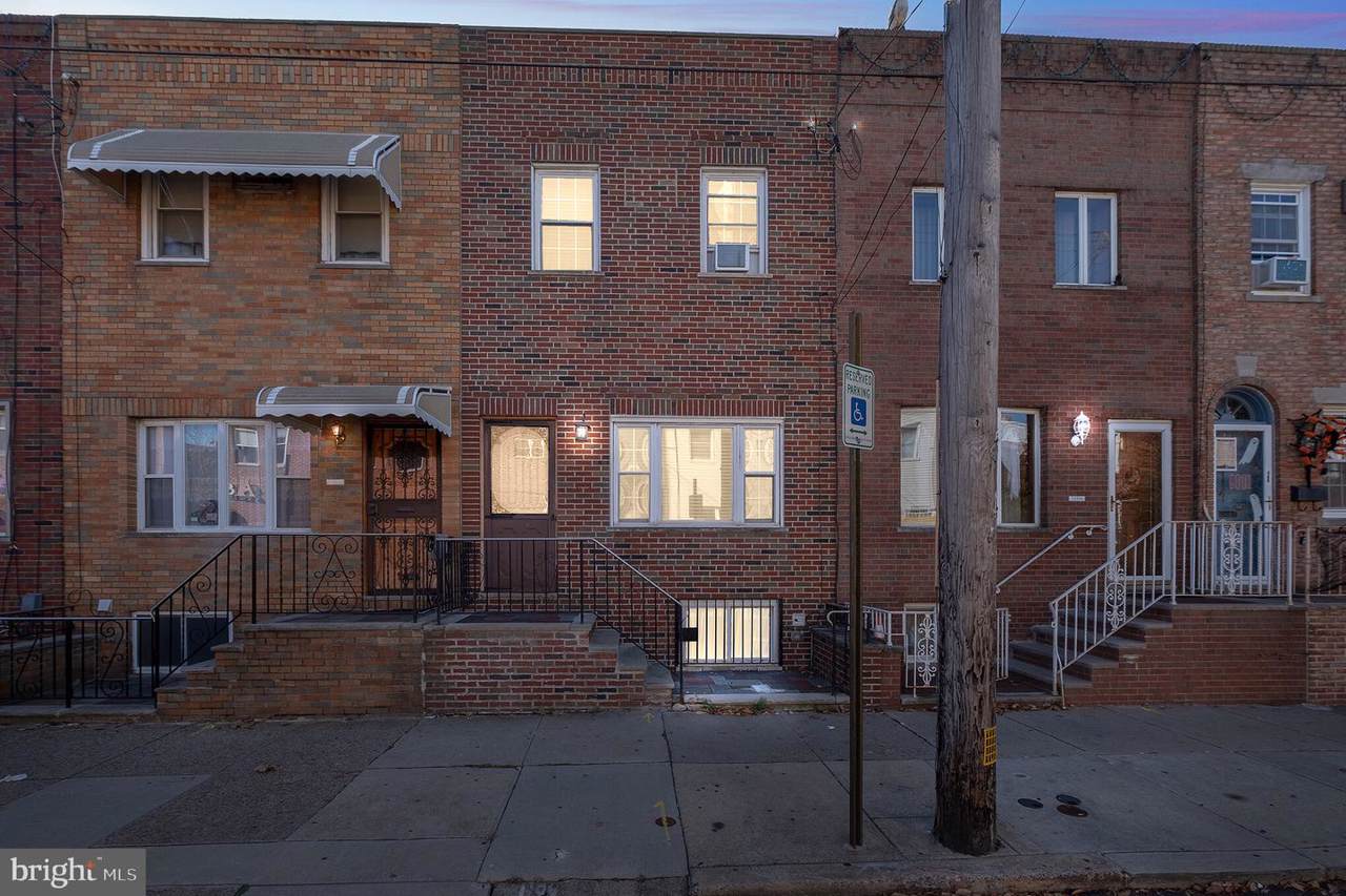 1106 Porter Street - Photo 1