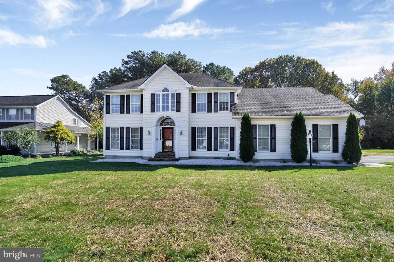 108 Steffens Boulevard - Photo 1