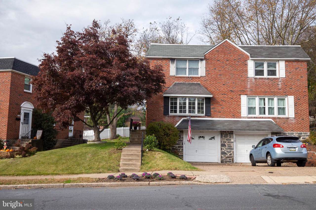 715 Cinnaminson Street - Photo 1