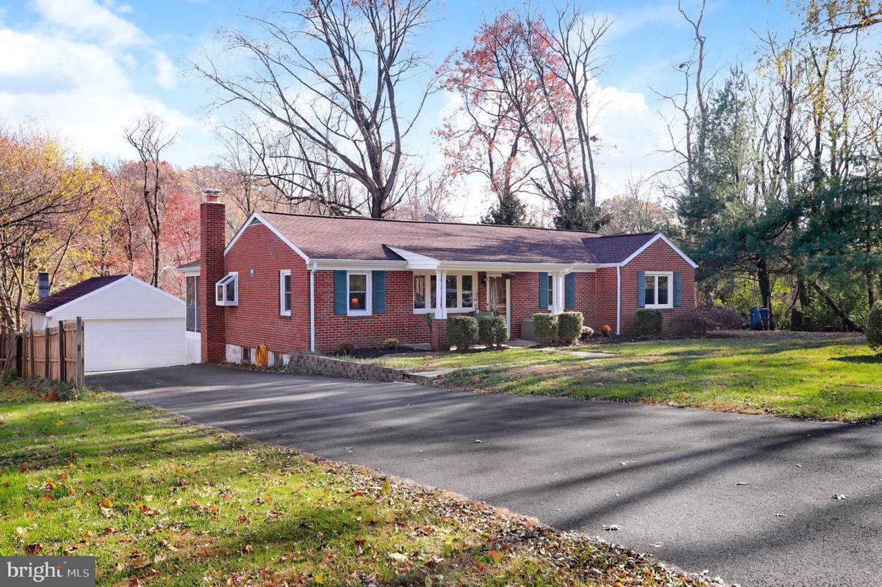 5651 Stone Road - Photo 1