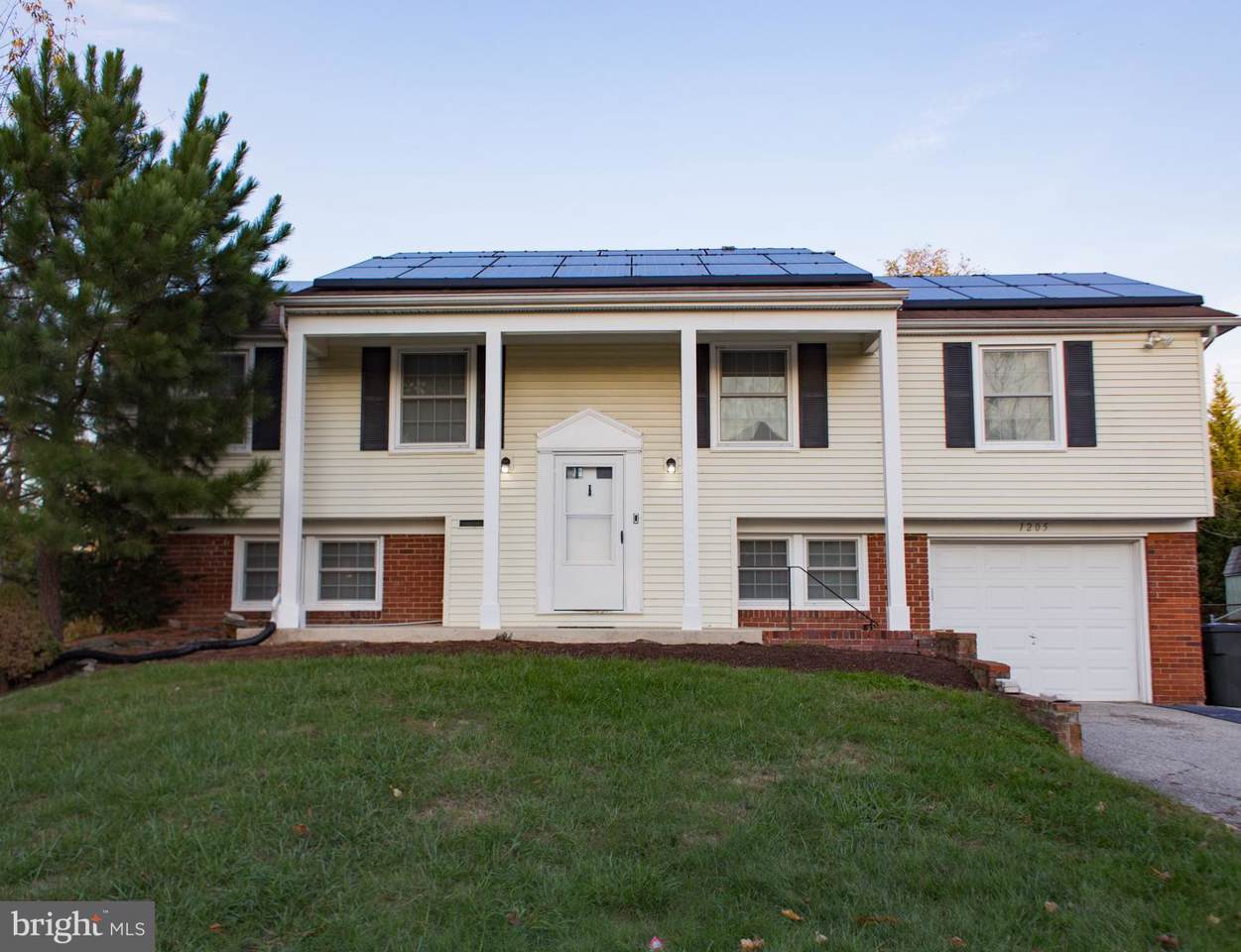 1205 Pennypacker Lane - Photo 1 1205 Pennypacker Lane - Photo 1