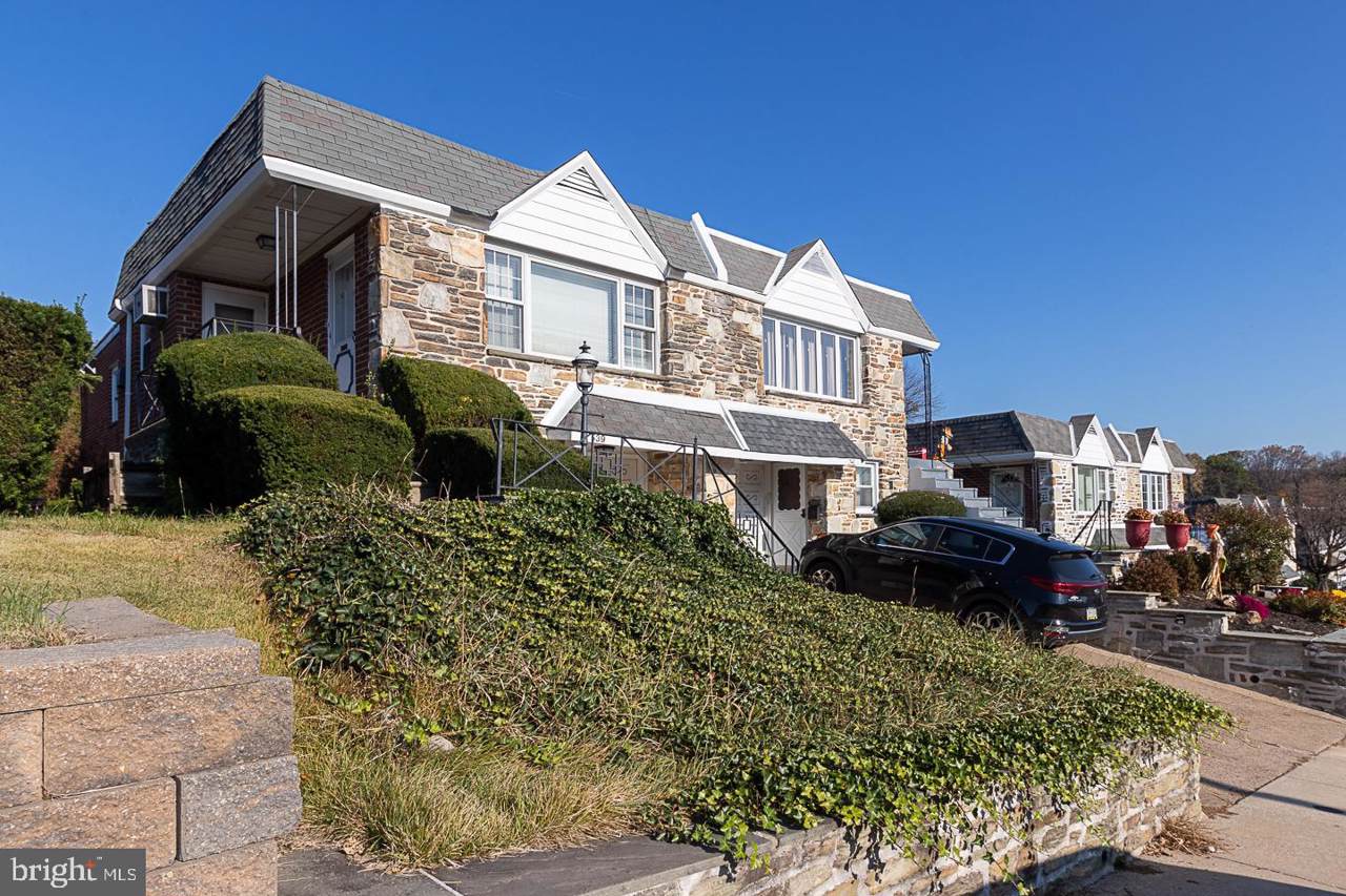 539 Domino Lane - Photo 1