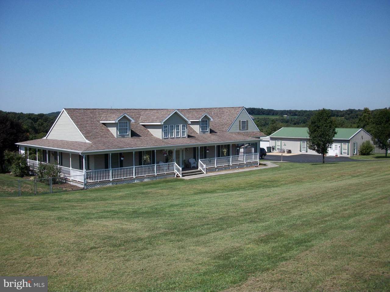 408 Newcomer Road - Photo 1