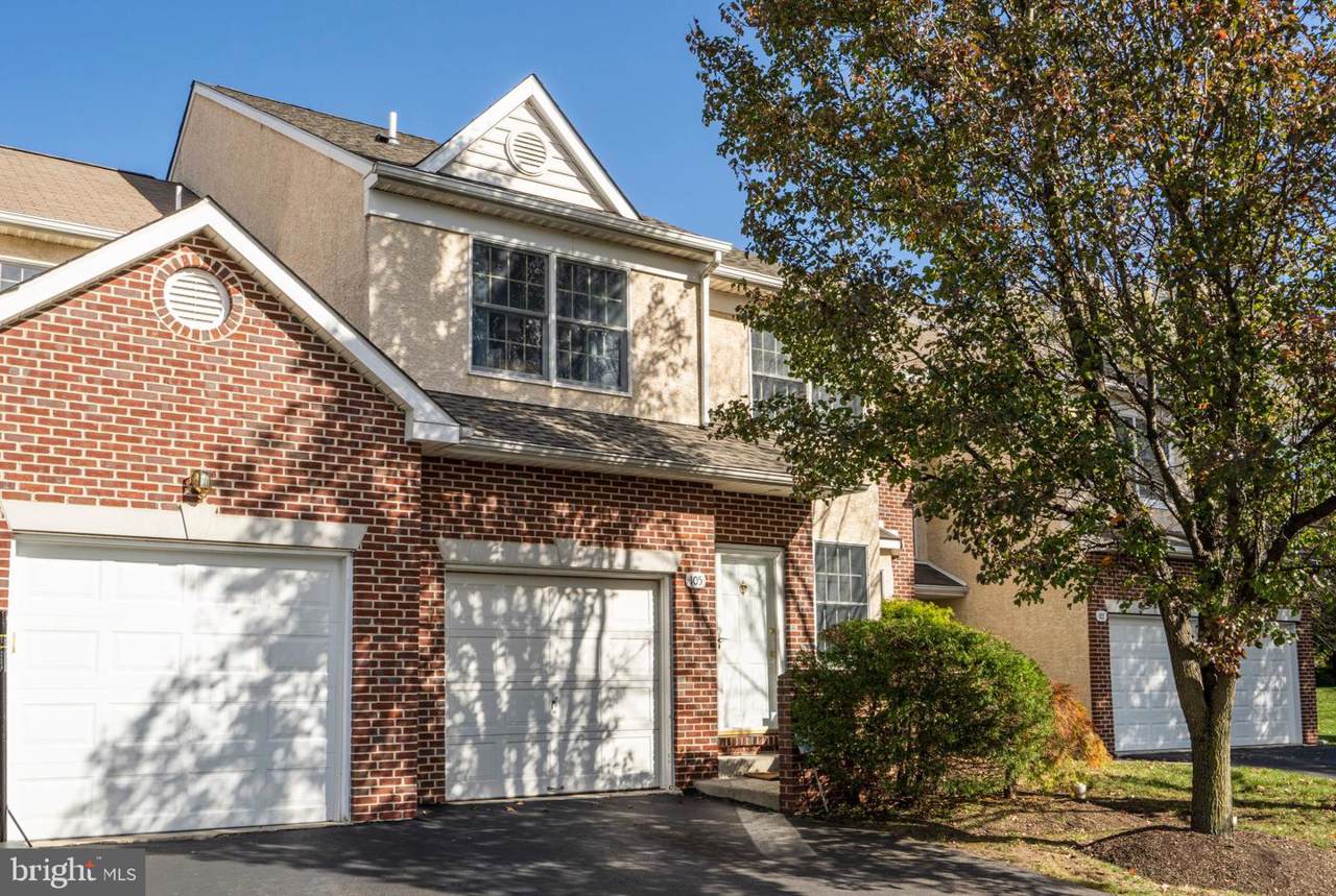 105 Durham Court - Photo 1