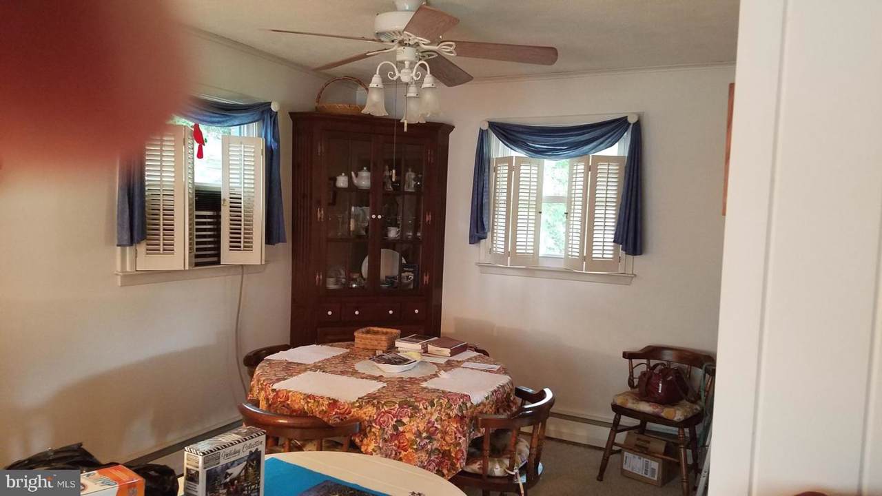 8 Lake Road - Photo 1