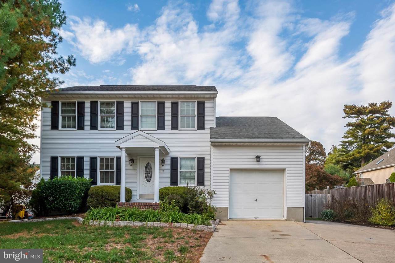 16 Cypress Creek Road - Photo 1
