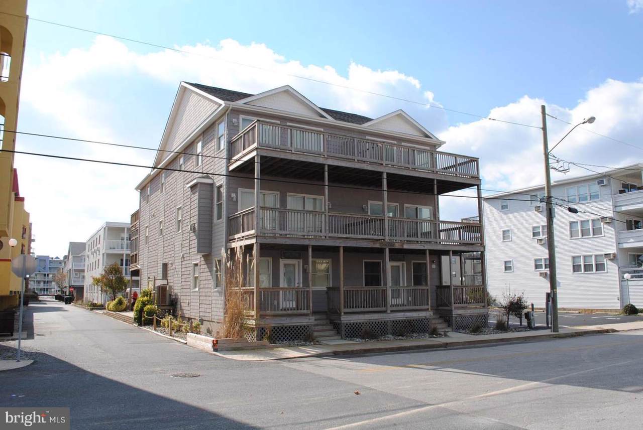 5 65TH Street - Photo 1