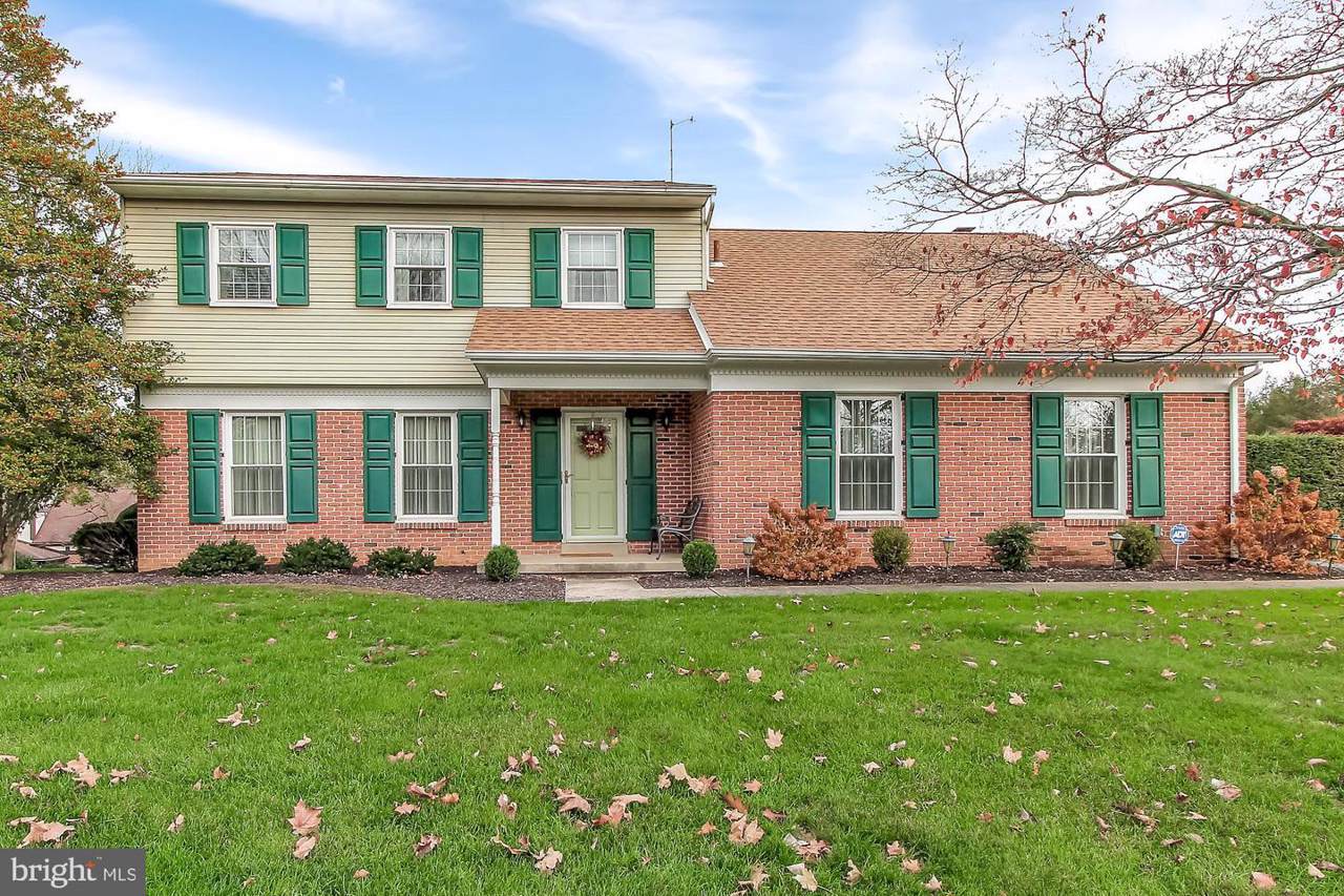1805 Squire Court - Photo 1