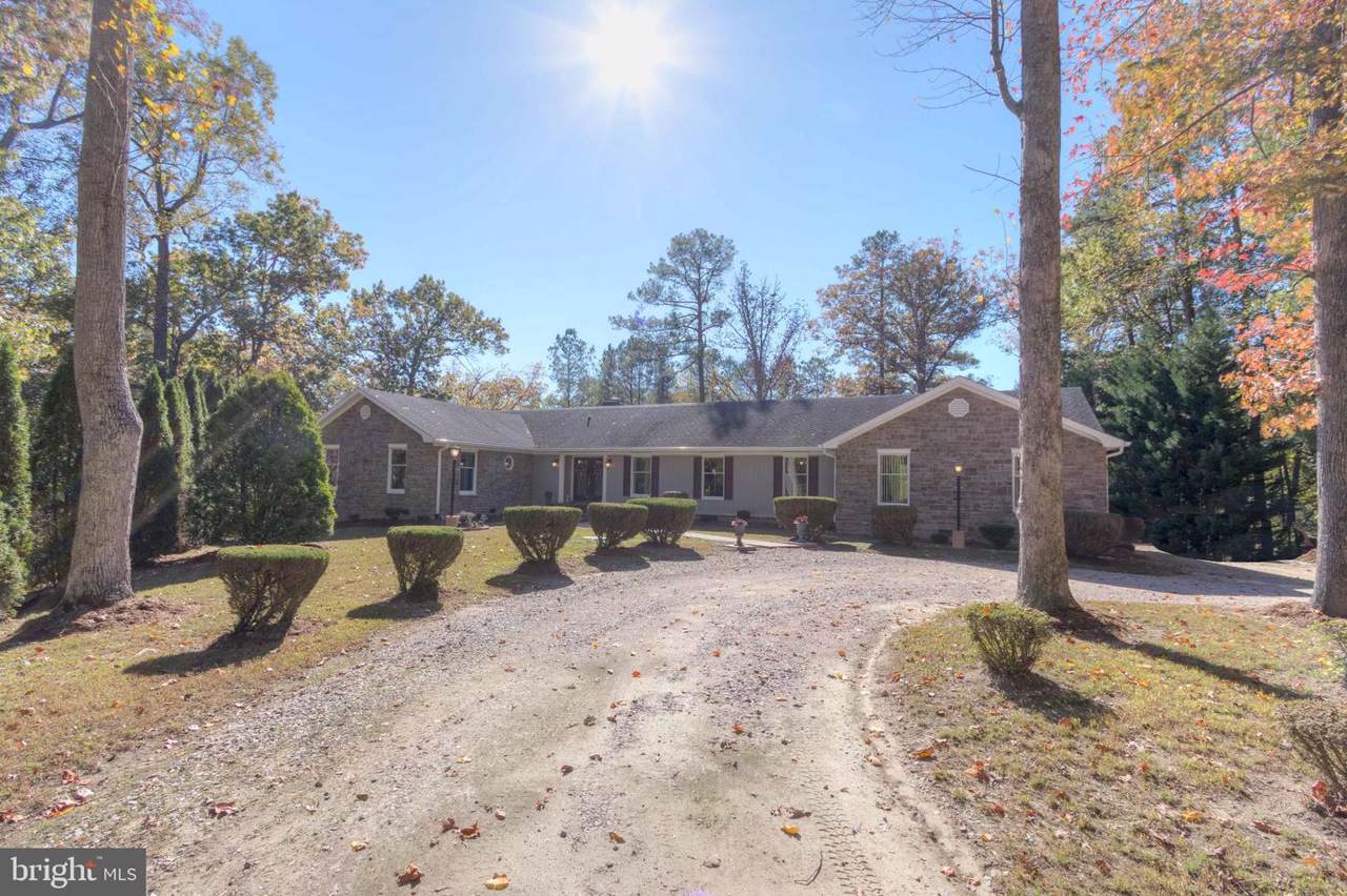 213 Grand Villa Drive - Photo 1
