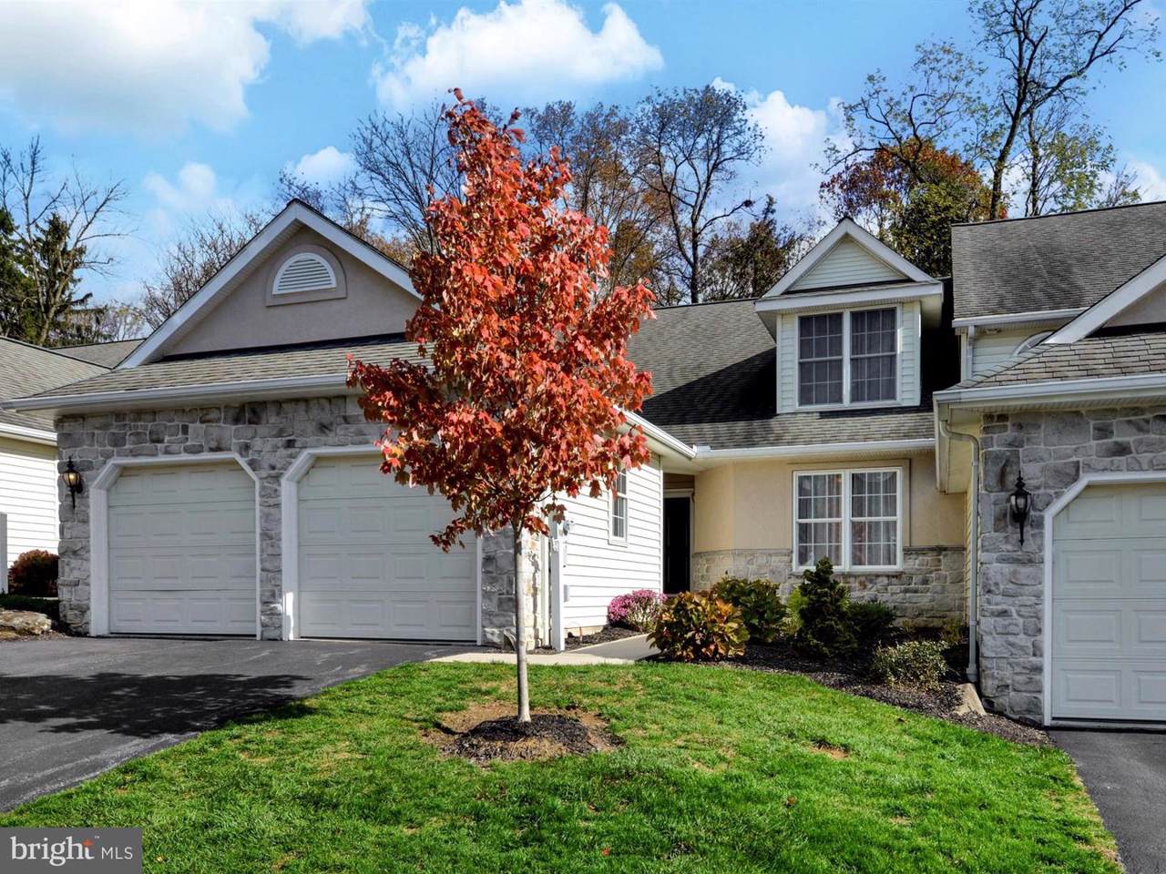 13 Red Leaf Lane - Photo 1