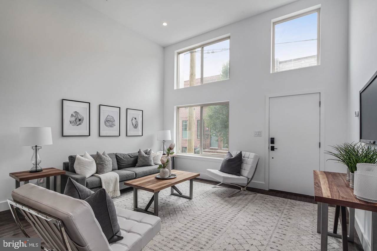 1343 Garnet - Photo 1