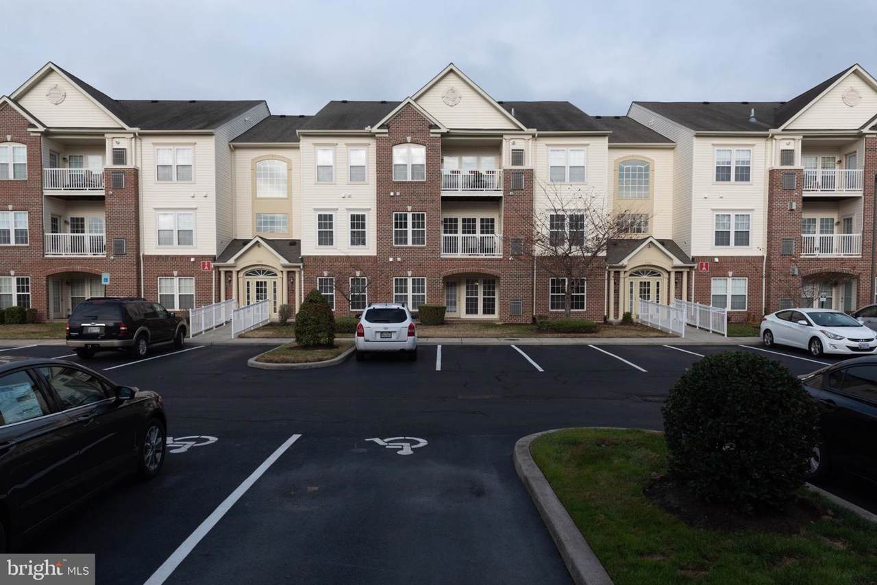 2002 Whispering Ponds Court - Photo 1