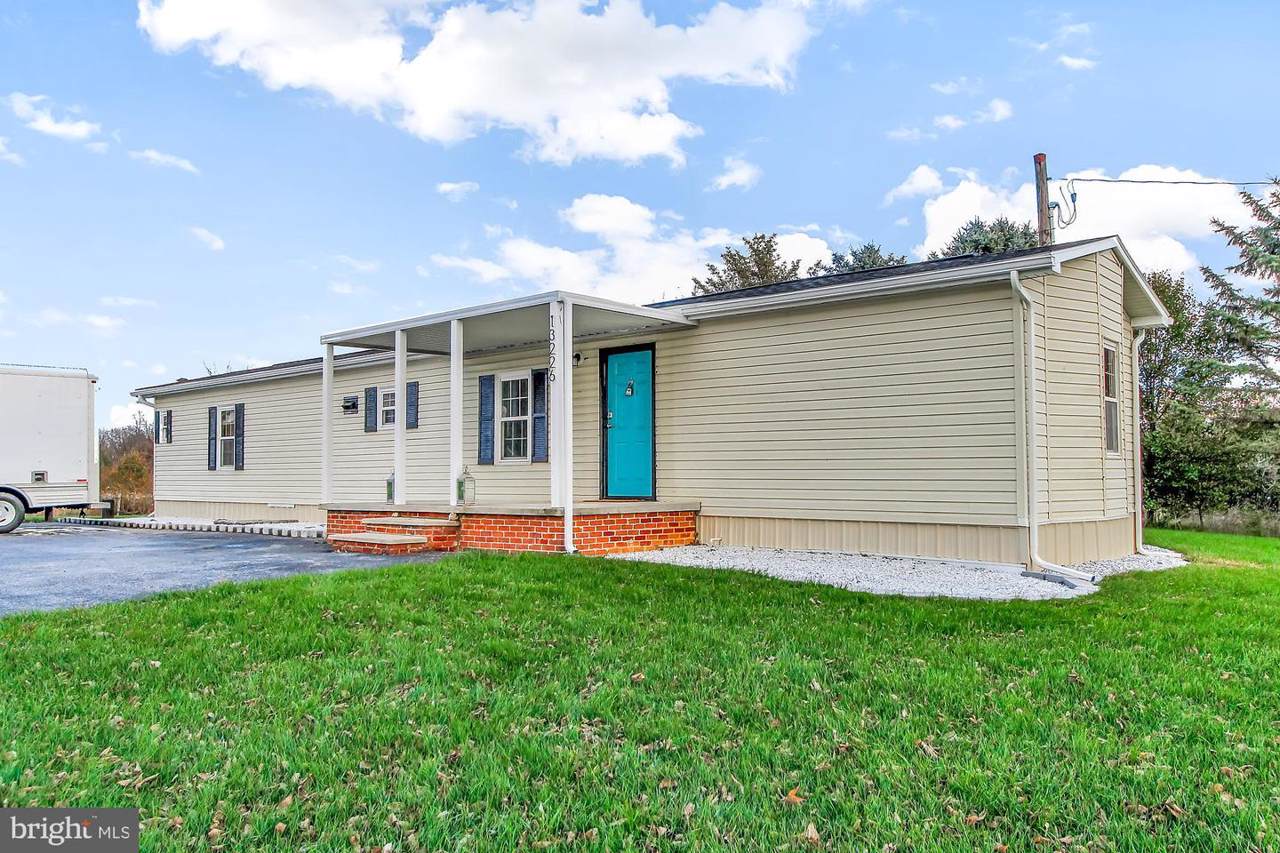 13226 Gearhart Road - Photo 1